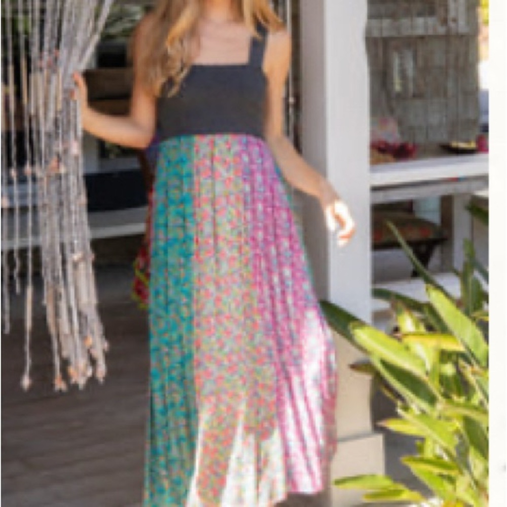 BNWT Natural Life Valentina Maxi Dress